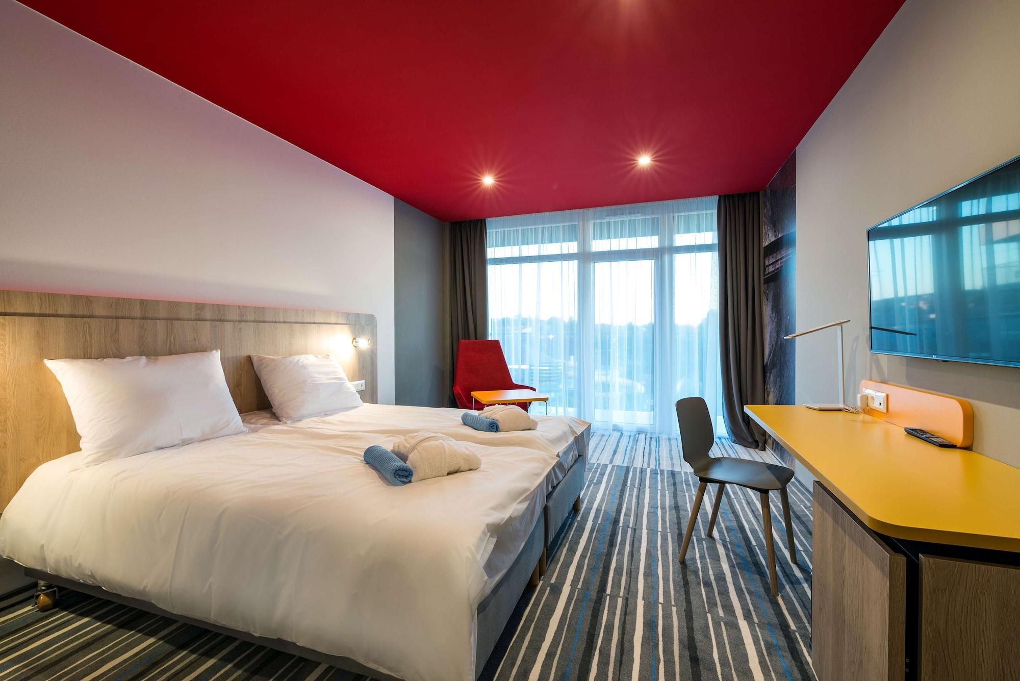 Park Inn By Radisson Zalakaros Hotel&Spa Bagian luar foto