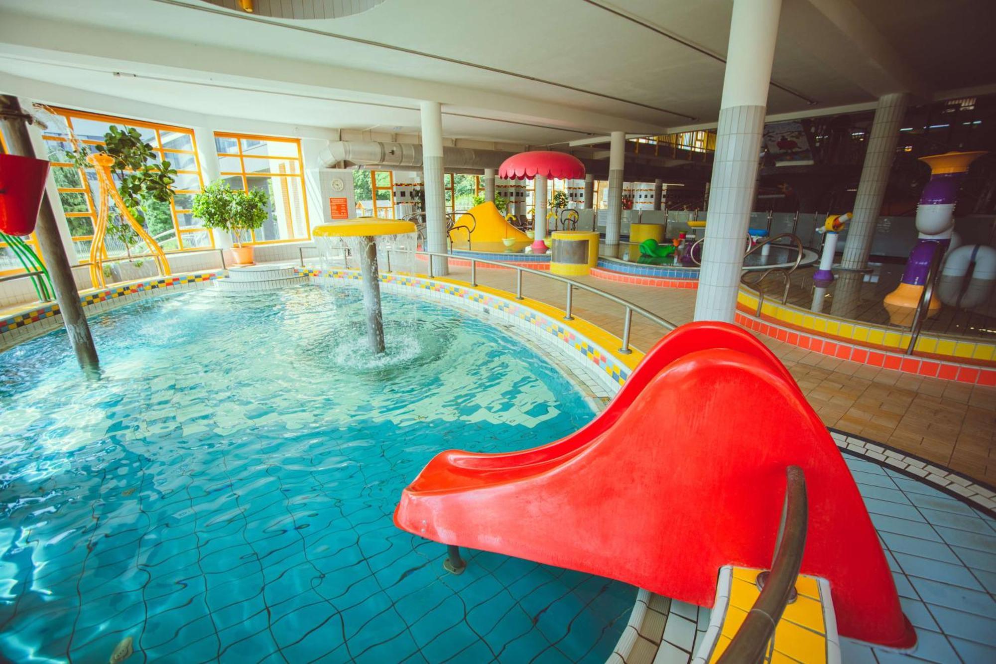 Park Inn By Radisson Zalakaros Hotel&Spa Bagian luar foto