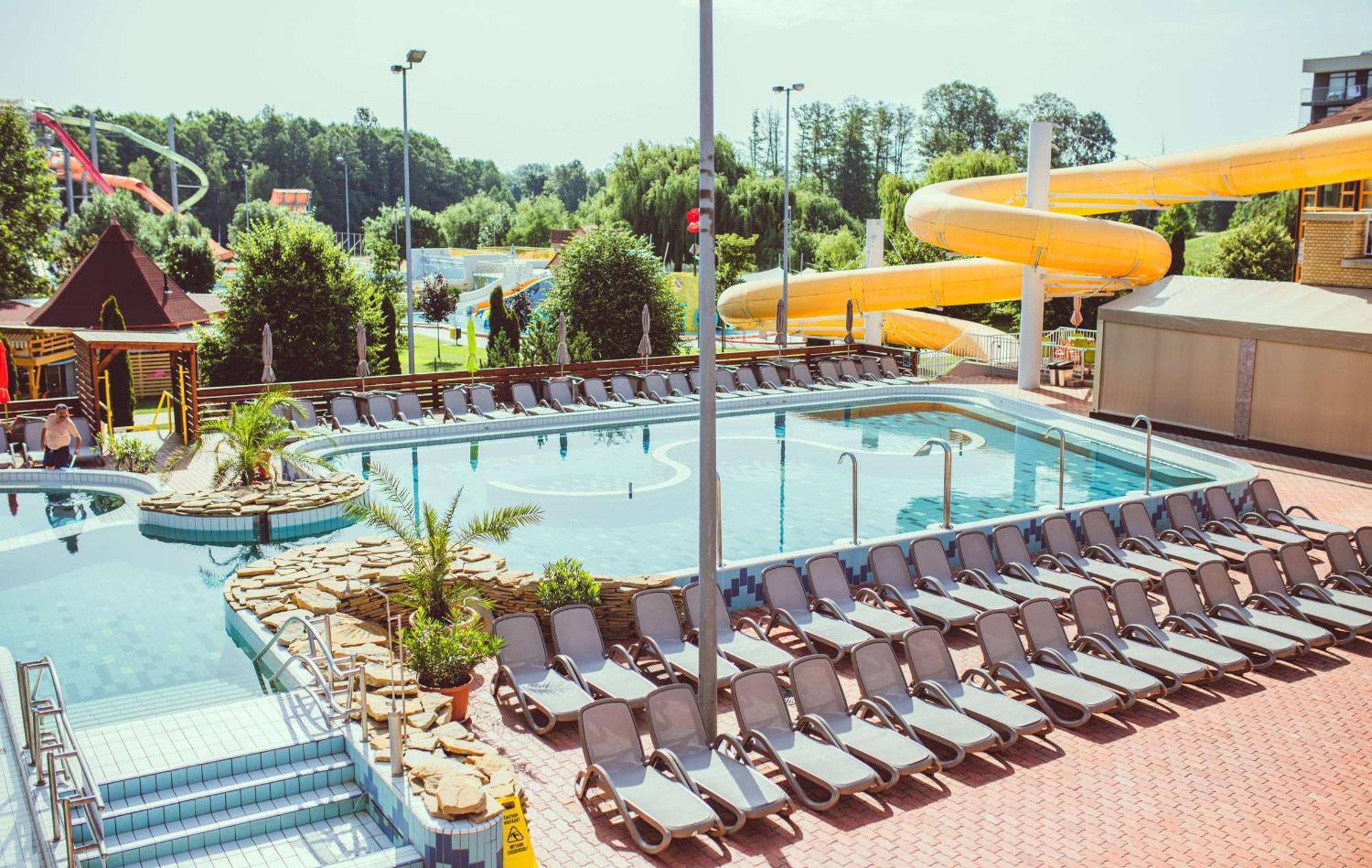 Park Inn By Radisson Zalakaros Hotel&Spa Bagian luar foto