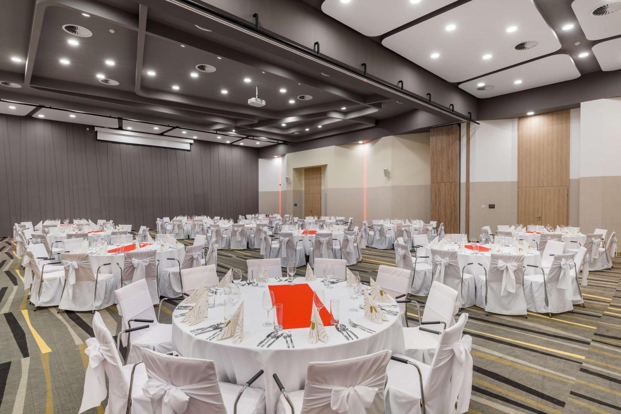 Park Inn By Radisson Zalakaros Hotel&Spa Bagian luar foto